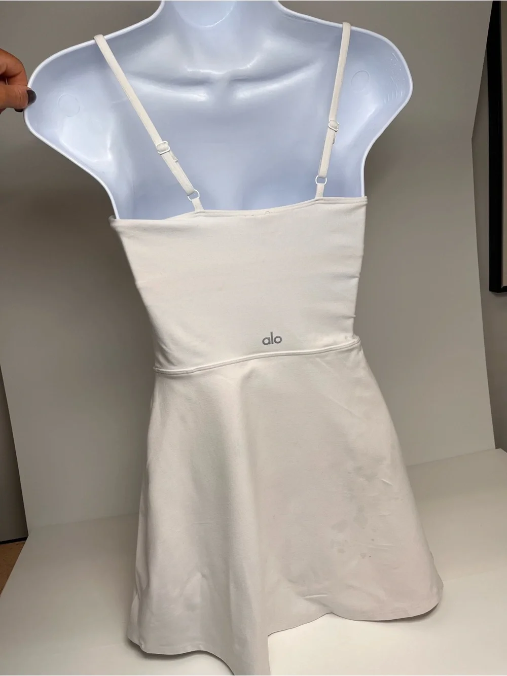 ALO Yoga Cream Spaghetti-Strap Slip